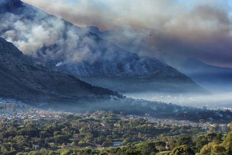The recent mountain fire in the Cape have made parts of the Cape Town Cycle tour route unsafe.